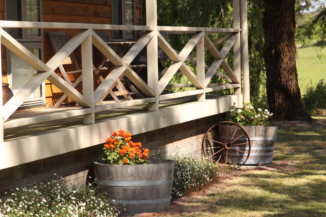 Little Lake Cottage Nyora Chambre photo